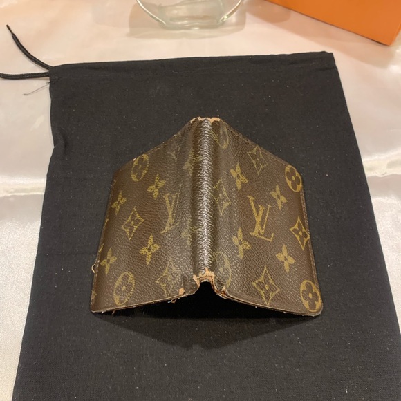 Louis Vuitton bi-fold monogram wallet - Picture 11 of 12